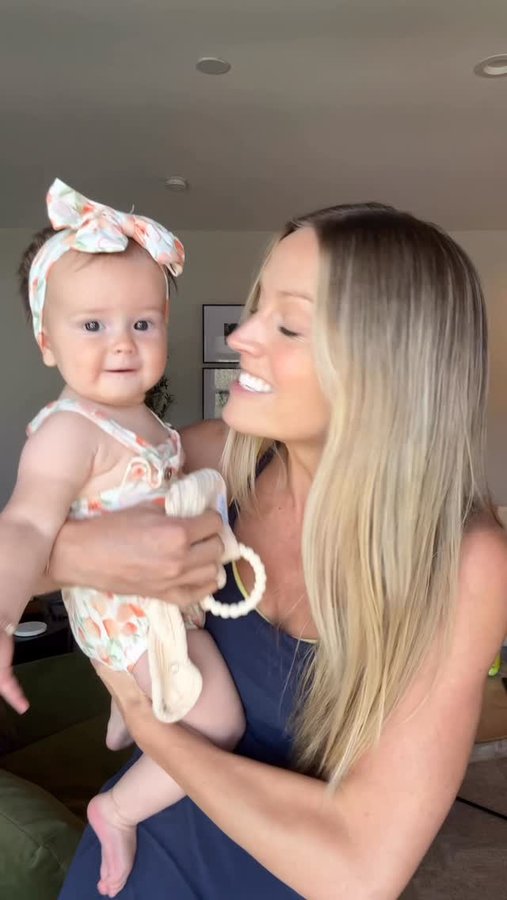 Instagram post by @nicole_thenomad for Dr Browns. Caption reads: [...] need this 😅 I wish I knew about the....