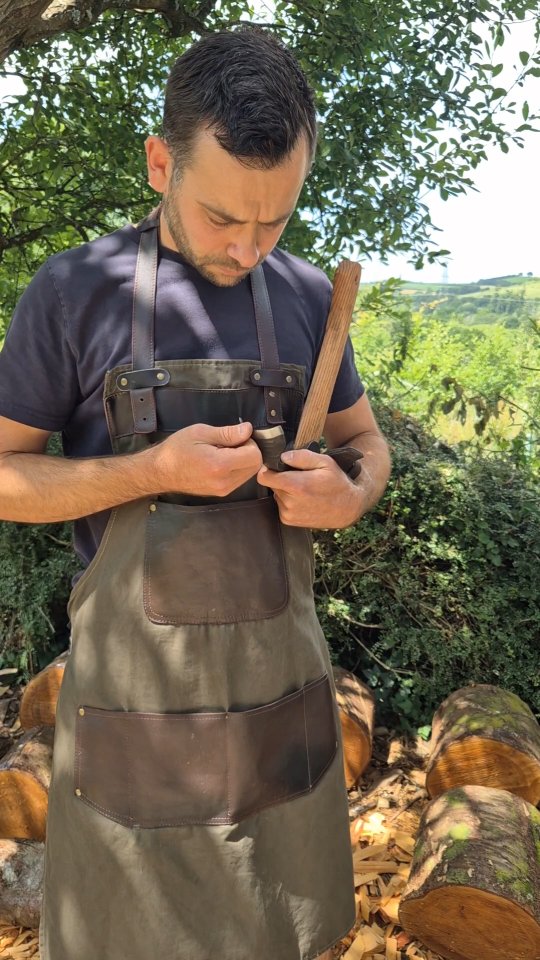 Instagram post by @alex.finberg for BeaverCraft Tools. Caption reads: Adze Review @beavercraft_tools . My honest take on....