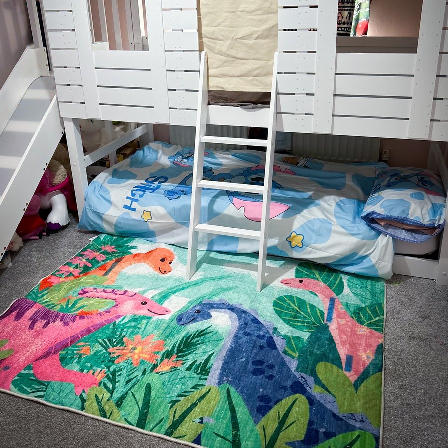 Instagram post by @homerenovationdiaries__ for Trendcarpet. Caption reads: We’re still putting the finishing touches on....