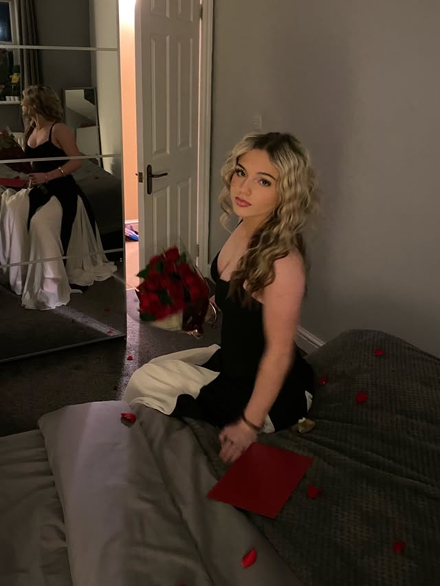 Instagram post by @poppiwatson for Azazie. Caption reads: valentines 💌 ft @azazieofficial for the best....