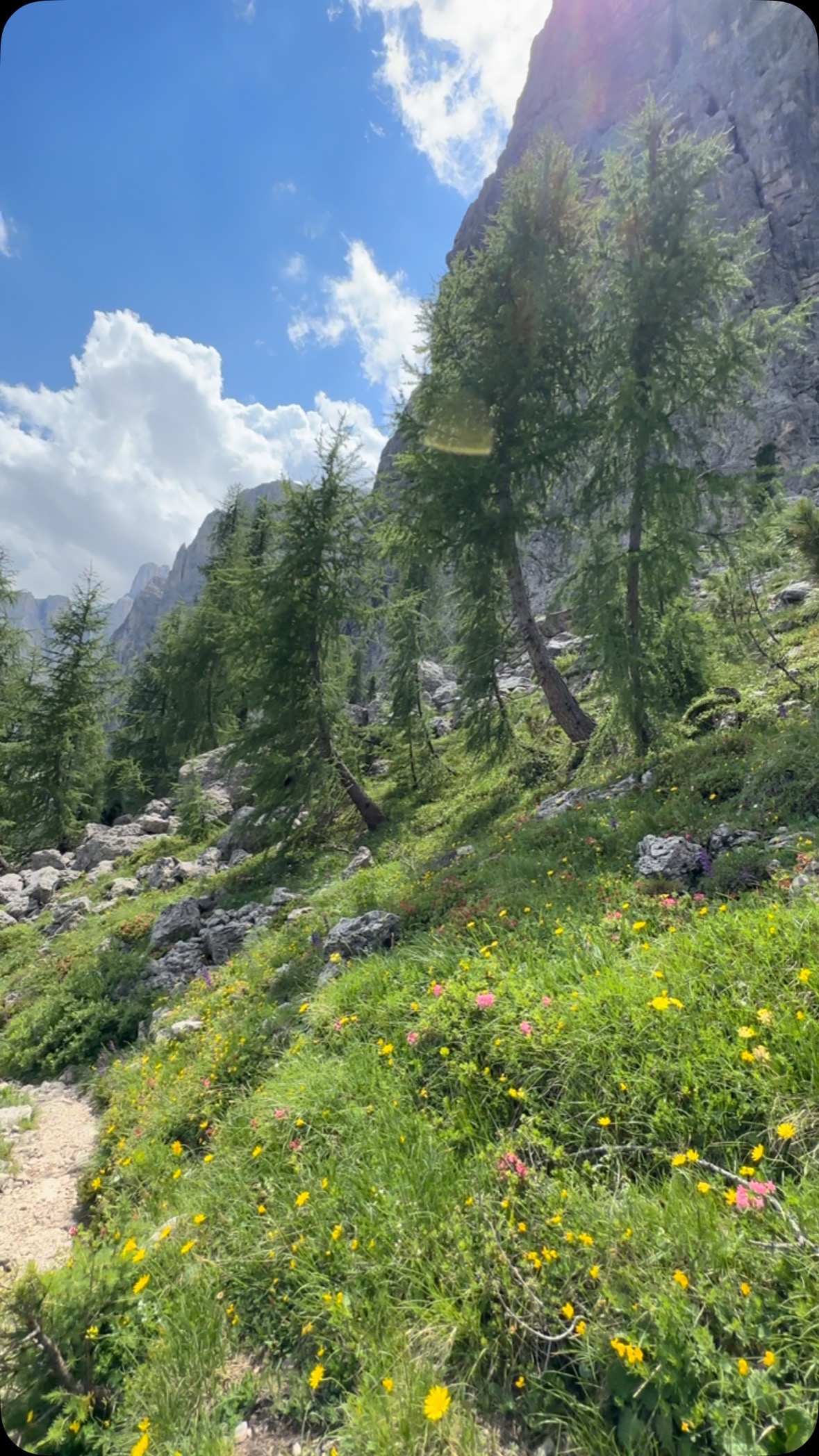 Instagram post by @visititaly.ita for italia.it. Caption reads: .