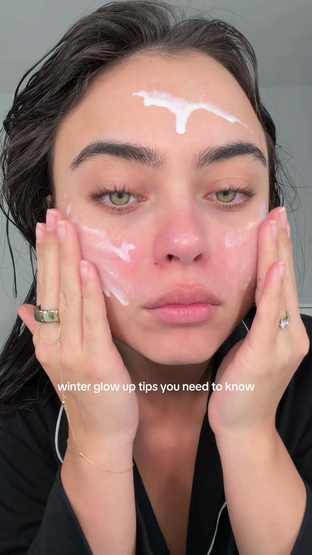 TikTok post by @gjuanita for Haruharu Wonder. Caption reads: [...] lash serum @Wonderskin Beauty lip stain....