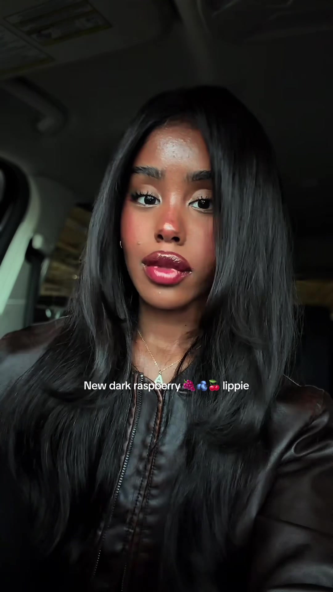 TikTok post by @annarennsworld for Eadem. Caption reads: So so stunning @EADEM .