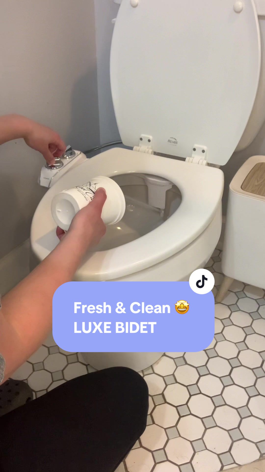 TikTok post by @felixtherottie21 for LUXE Bidet. Caption reads: [...] 😁 I would 10000% recommend this @LUXE Bidet....