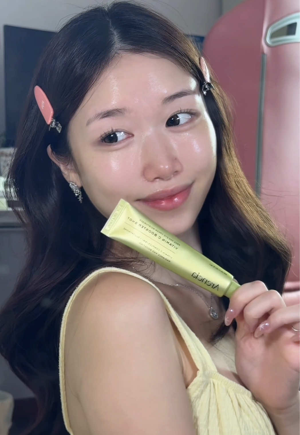 TikTok post by @crystabel_ for arencia. Caption reads: Feeling bright and glowy with Arencia‘s Vitamin C....