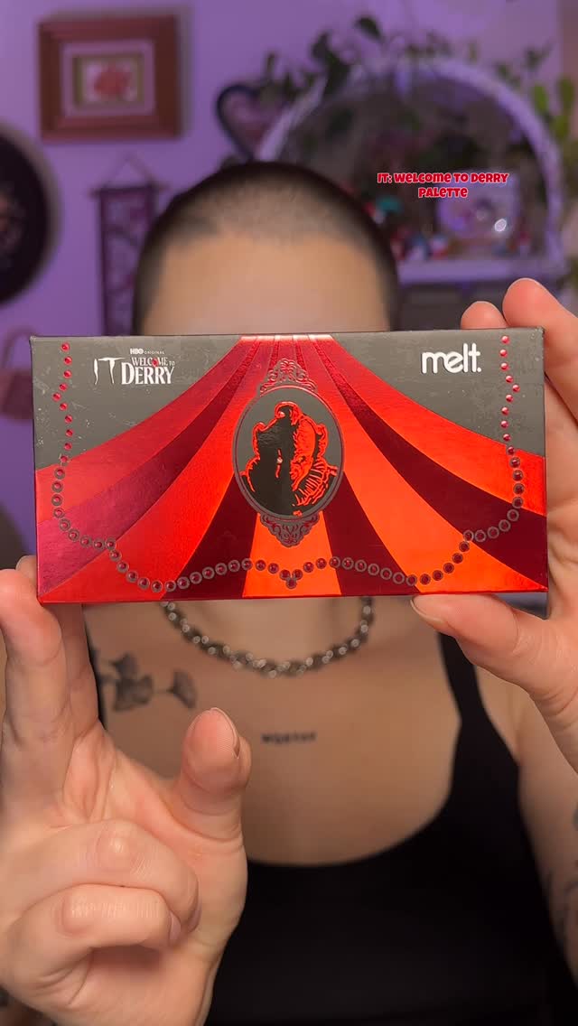 Instagram post by @toryzink_ for Sugarpill Cosmetics. Caption reads: It: Welcome To Derry Collection🎈
-
Using....