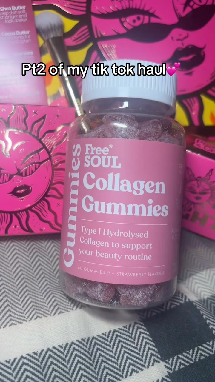 TikTok post by @itszee1.x for Free Soul. Caption reads: Everything’s linked below @Icy Bear @Free Soul....