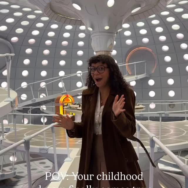 Instagram post by @indiaysabel for Doctor Who. Caption reads: Stepping inside the Doctor Who TARDIS… Earlier....