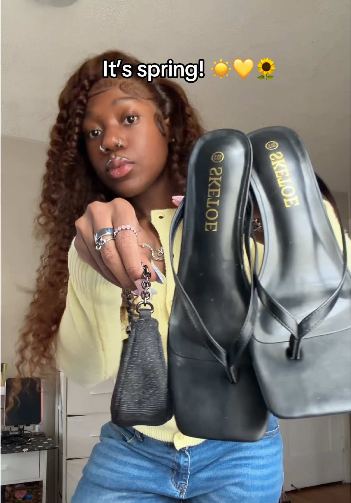 TikTok post by @_vickeycathey for Bling Hair. Caption reads: [...] @Forever 21 #forever21 #ootdinspo @Bling....