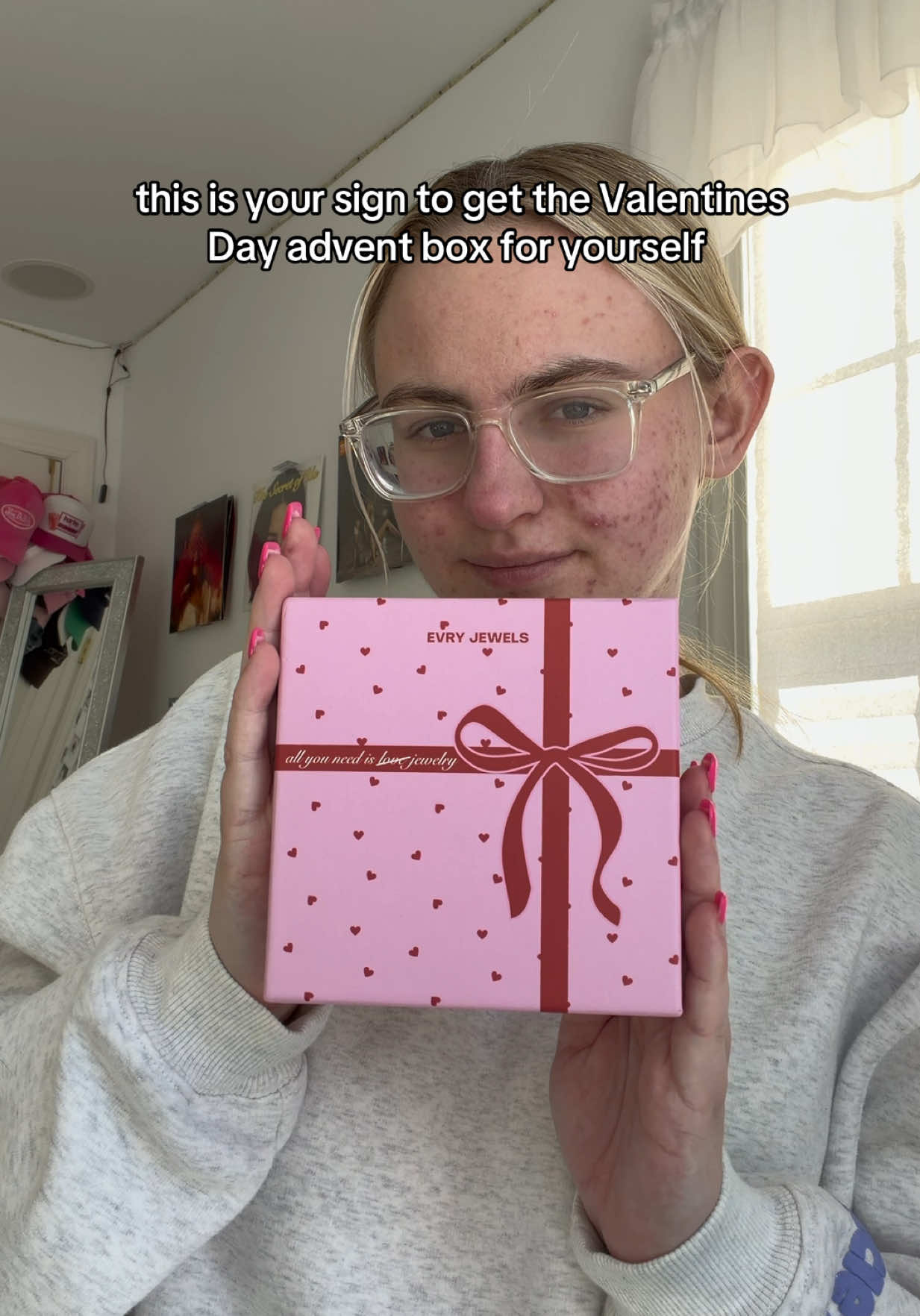 TikTok post by @pipercrawford6 for EVRY JEWELS. Caption reads: [...] Day advent box from Evry Jewels for yourself....
