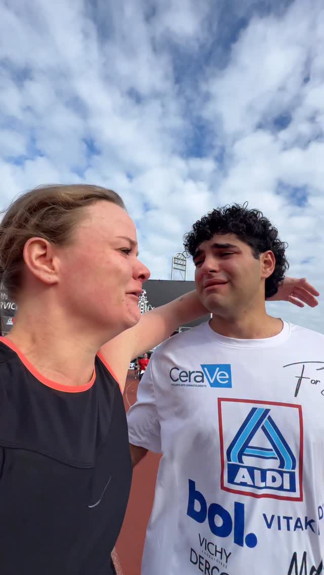 Instagram post by @nadecheandmootje for bol. Caption reads: This marathon was really tough for me,....