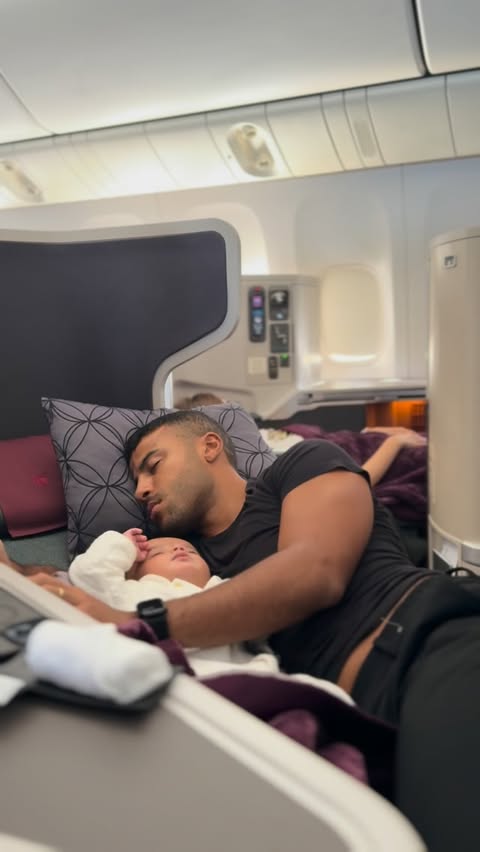 Instagram post by @rafalcantara for Qatar Airways. Caption reads: [...] a really smooth flight.
Thanks to....