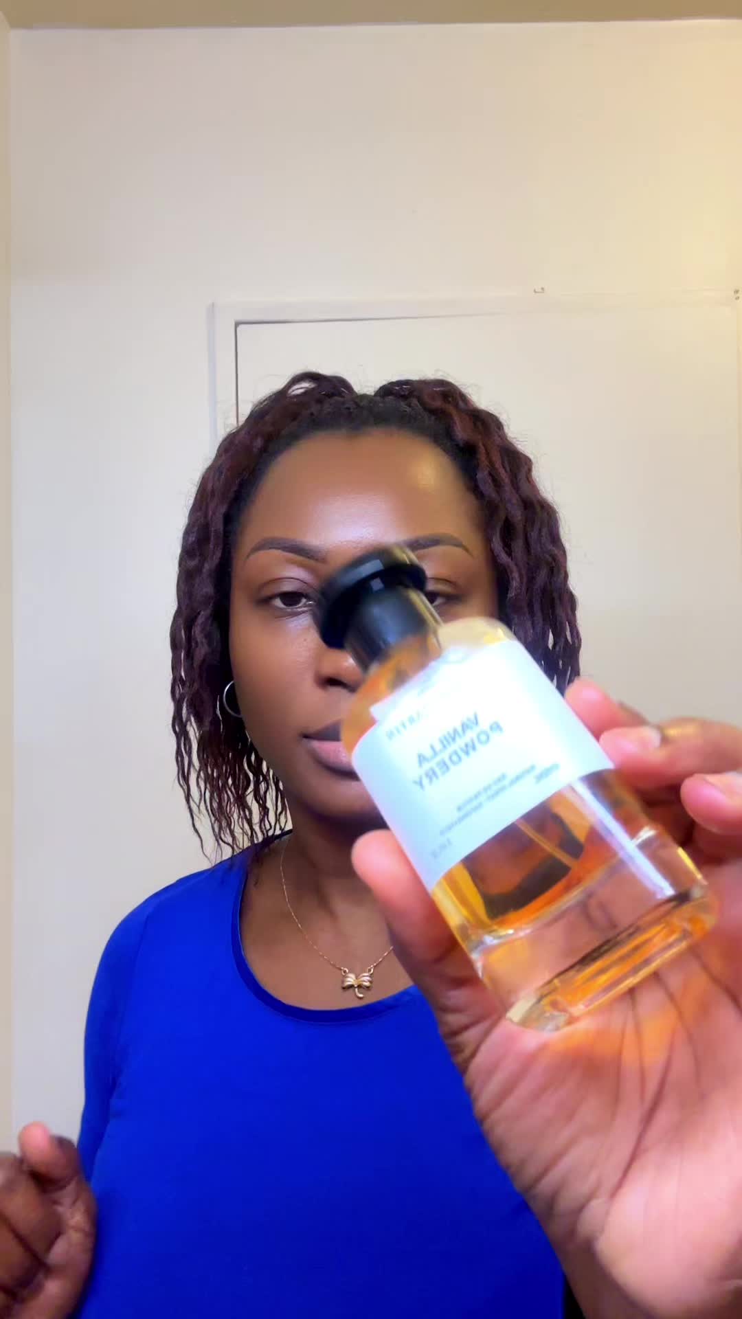 TikTok post by @lestutodesteph for Aprizo. Caption reads: [...] Vanille powder de LOUI MARTIN de chez....
