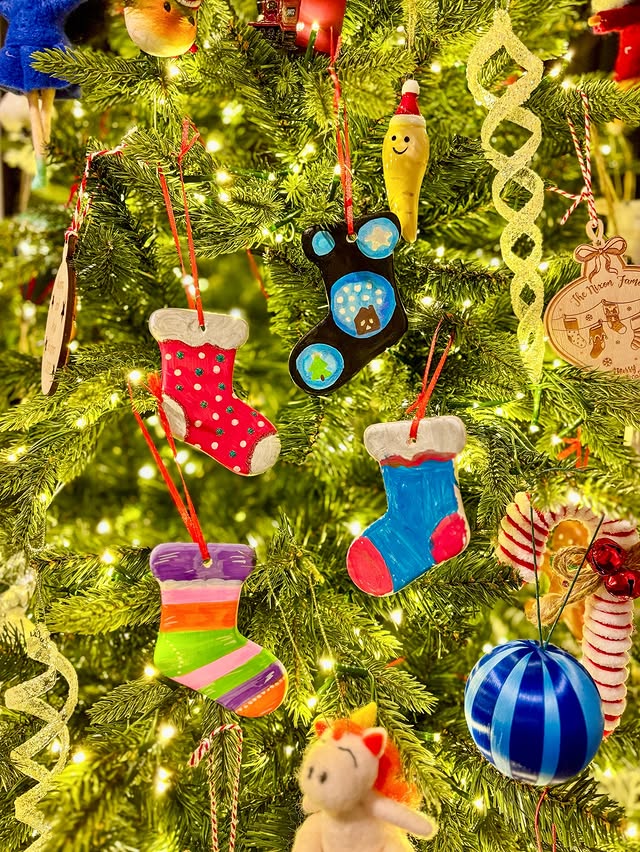 Instagram post by @arya_dianes_world for Baker Ross. Caption reads: [...] of my favourites! We get ours from....