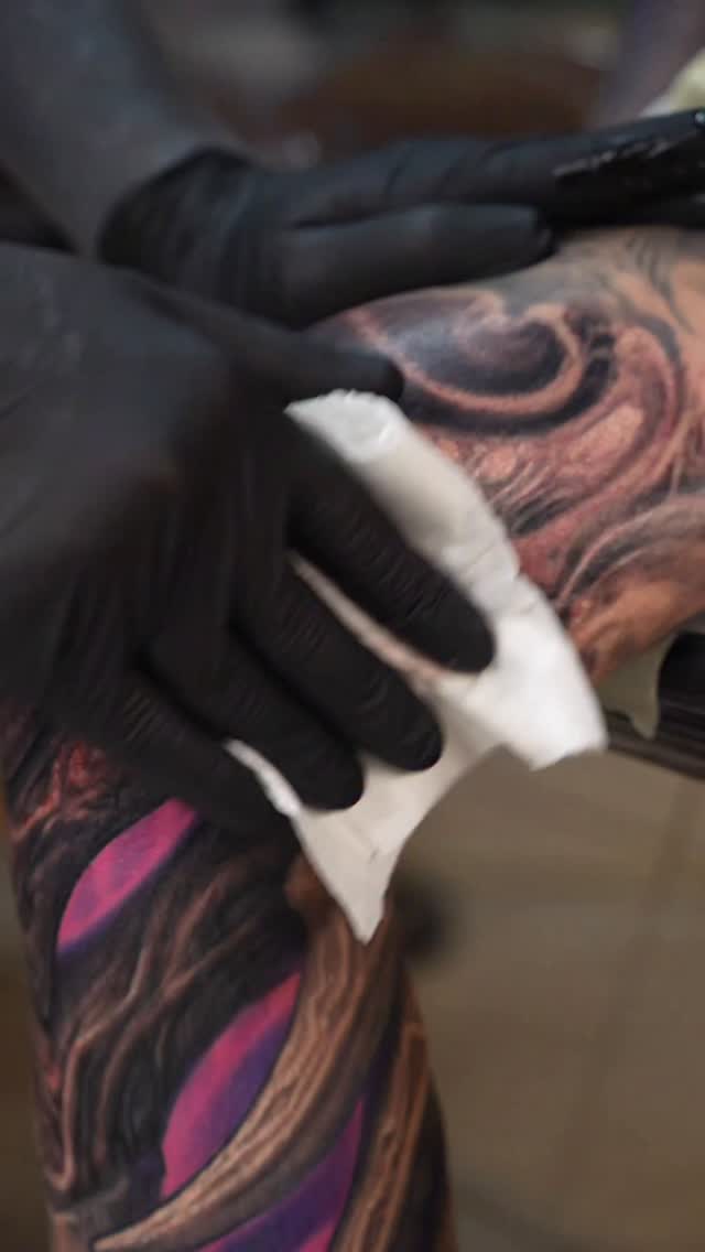 Instagram post by @stepannegur for World Famous Tattoo Ink. Caption reads: #StepanNegur

Proteam....