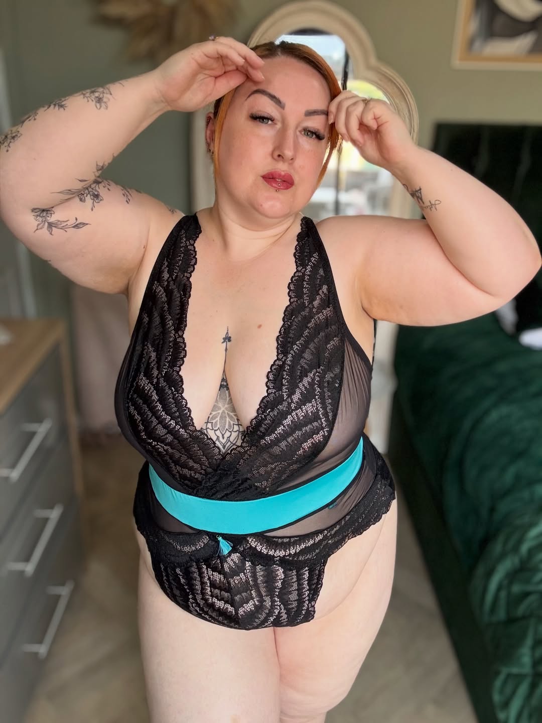 Instagram post by @curvy_crazy_cute for Lovehoney. Caption reads: [...] forgot how to shine. Wearing the....