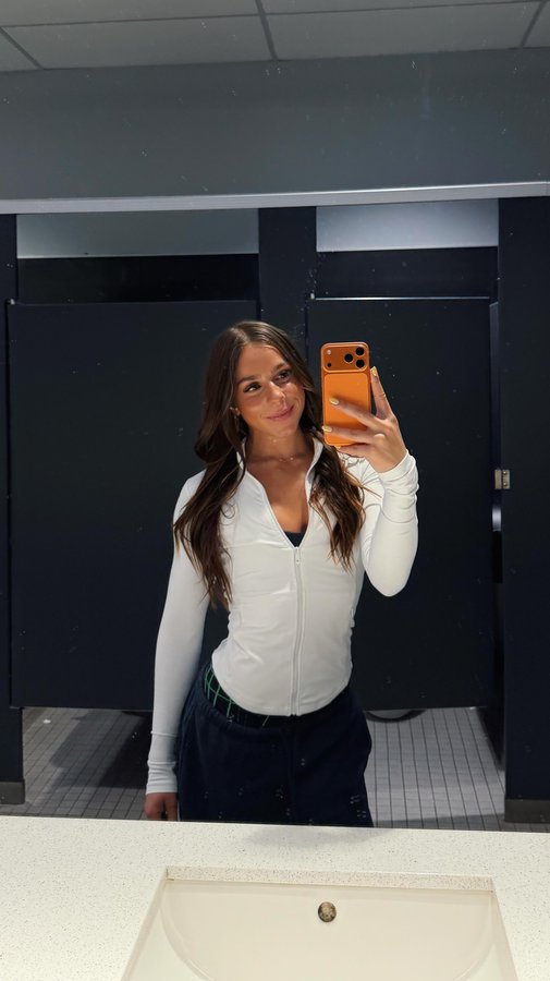 Instagram post by @lizzie.ramey for Create. Caption reads: Creatine is a non negotiable for me every day and....