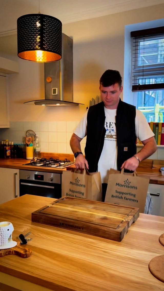 Instagram post by @beefyboysfoodtour for Morrisons. Caption reads: My ultimate fish and chip sandwich with Jumbo....