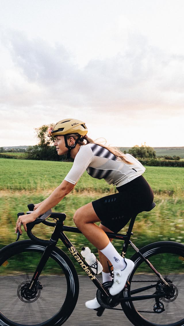 Instagram post by @juliaalinaschlr for CeramicSpeed. Caption reads: [...] #fingerscrossed #scopecycling#ceramicspeed....