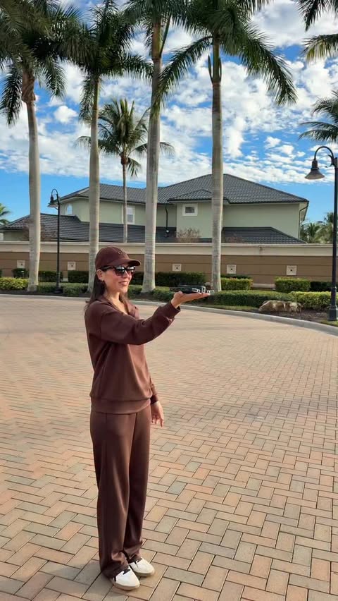 Instagram post by @myusalifee for HOVERAir. Caption reads: Flying solo… but not really 😌✈️
This camera....