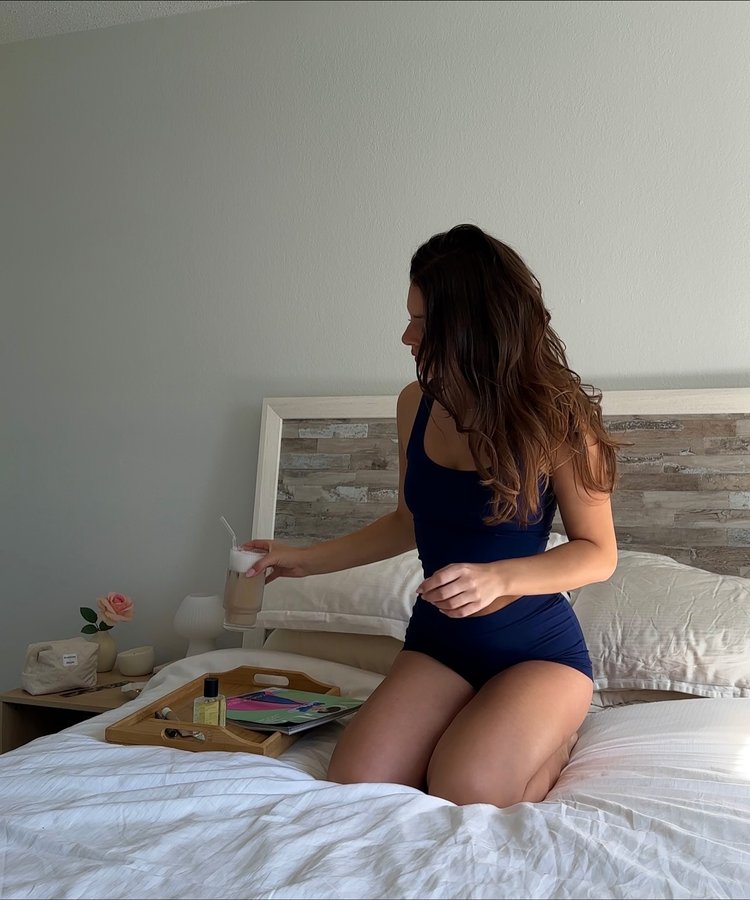 Instagram post by @sophia.berk for HUHA. Caption reads: [...] mornings made sweeter in a matching....