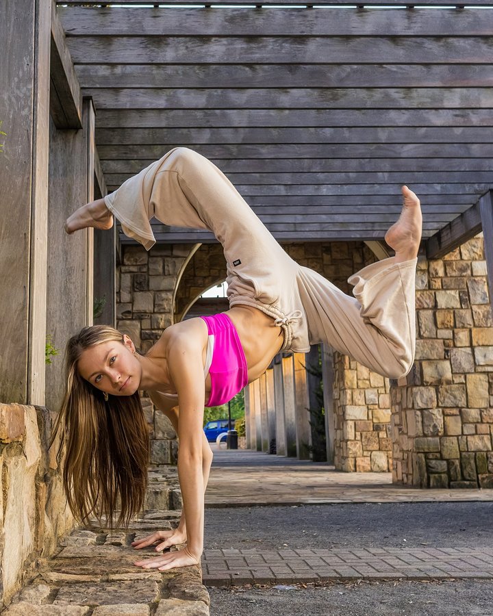 Instagram post by @parkerstelmack_ for Tiger Friday. Caption reads: go use my code “LOVEPARKER” on the @tigerfriday....