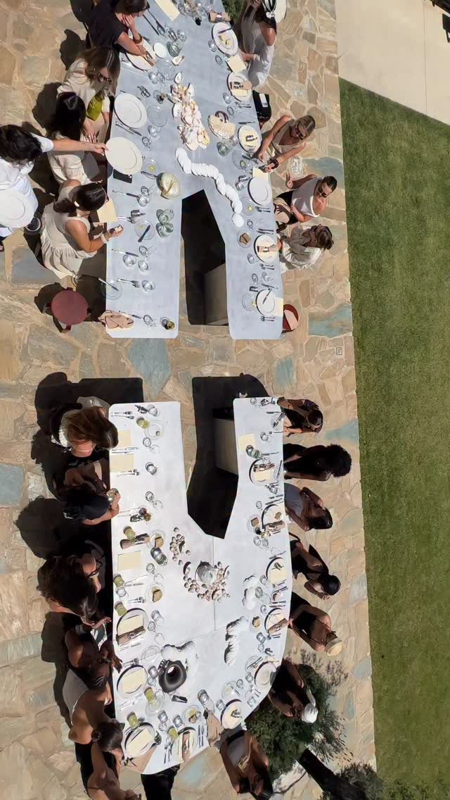 Instagram post by @emelinaah for DISSH. Caption reads: The dreamiest lunch set up of the all @dissh.