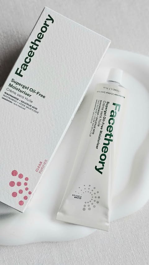 Instagram post by @thearchitectstochter for Facetheory. Caption reads: [...] acid content. Amazing discovery. 🎀....