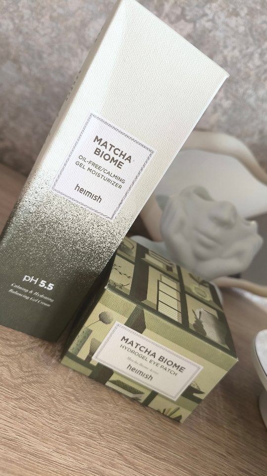 Instagram post by @makamemoir for StyleKorean. Caption reads: Adding a little matcha magic to my skincare 🌱 I....