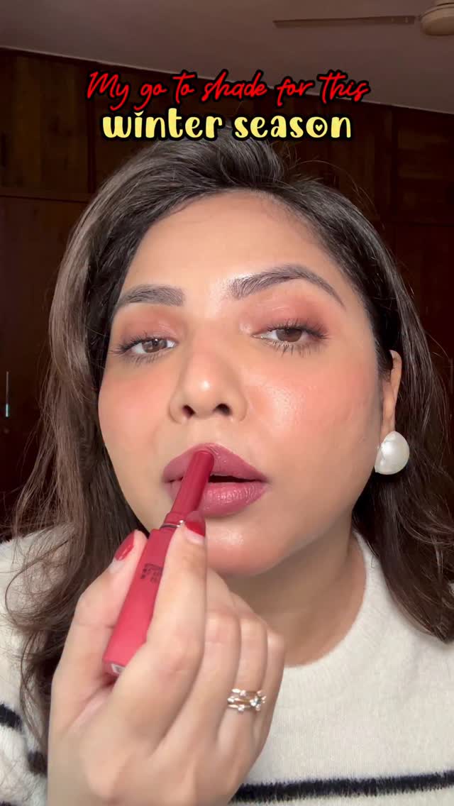 Instagram post by @lipstreaky for Mamaearth. Caption reads: Comment mauve to get shade links
.
.
.
.
Winter....