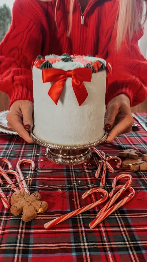 Instagram post by @seasonsofmyhome for Goldbelly. Caption reads: [...] cake delivered right to you door from....