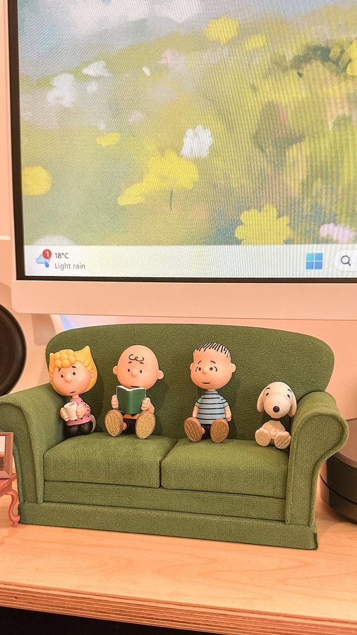 Instagram post by @gamewithkiwi for DeAgostini. Caption reads: [...] cute is this collaboration between....