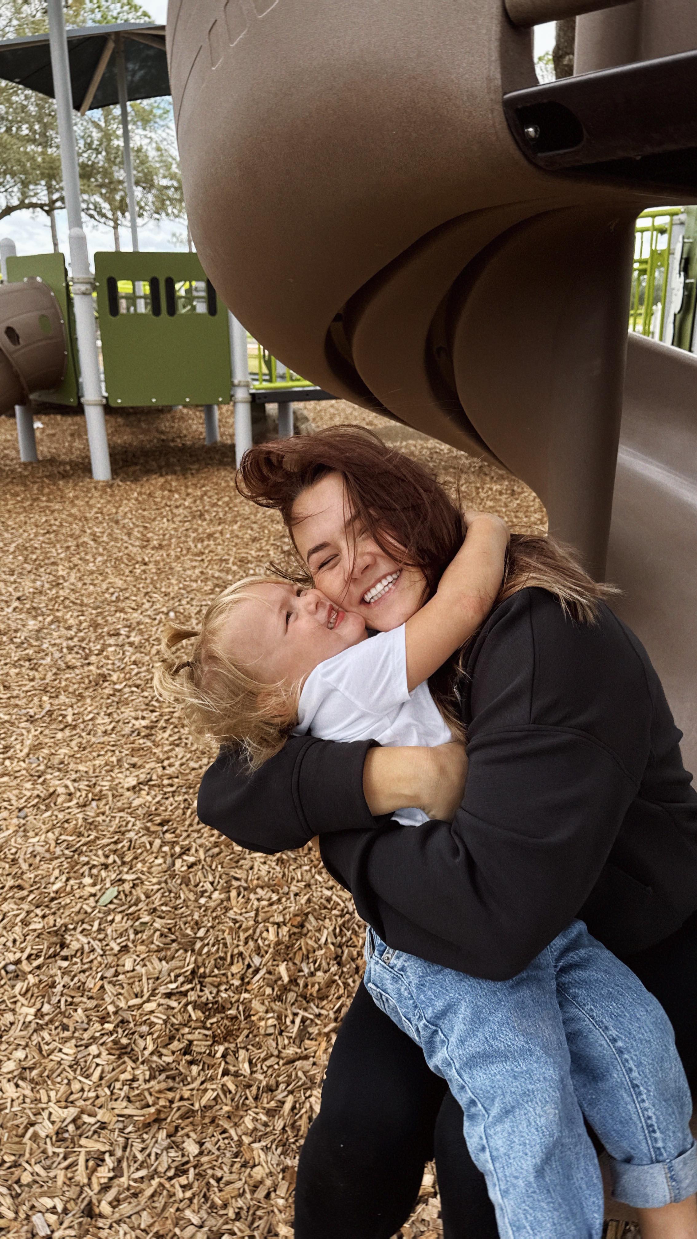 Instagram post by @sky.kellisa for Pampers. Caption reads: #ad #PampersPartner @pampersus Cruisers 360° with....