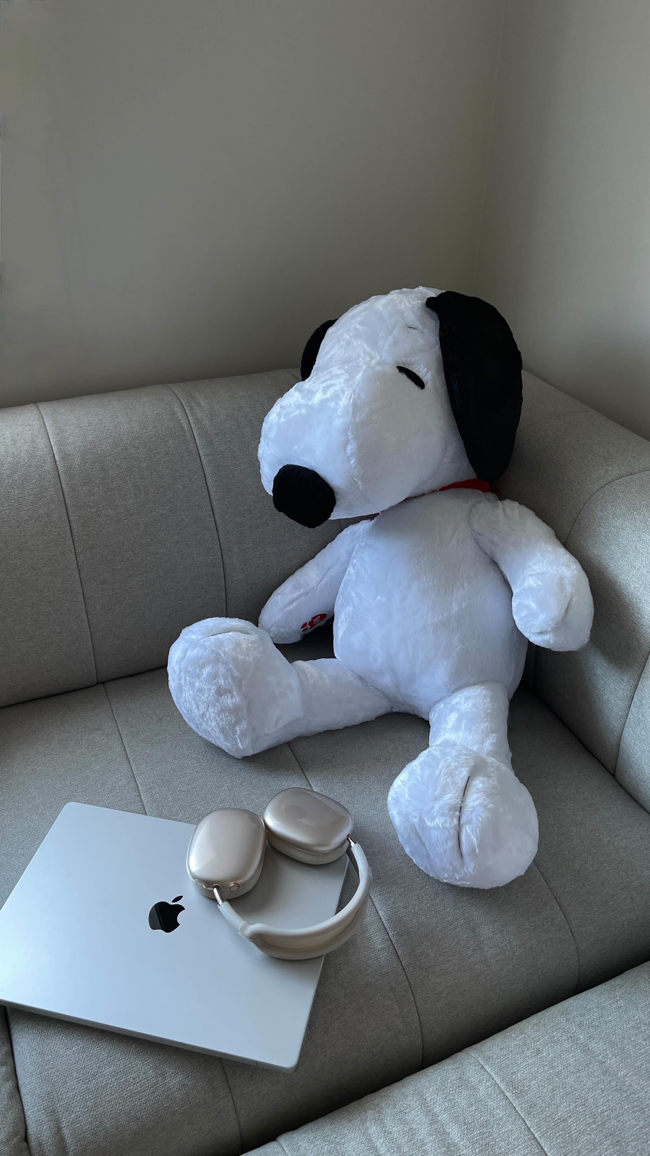 Instagram post by @thaliabree for Build-A-Bear. Caption reads: be honest… you want one 🧸 
(@buildabear sponsor....