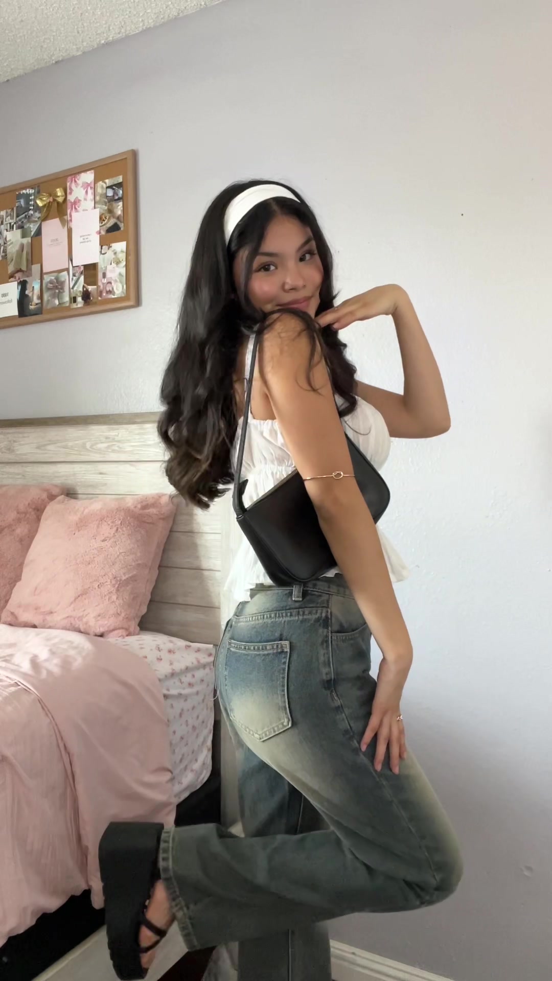 TikTok post by @kenia.galindo for LEWKIN. Caption reads: todays outfit with @Lewkin CODE: KENIAGALINDO....