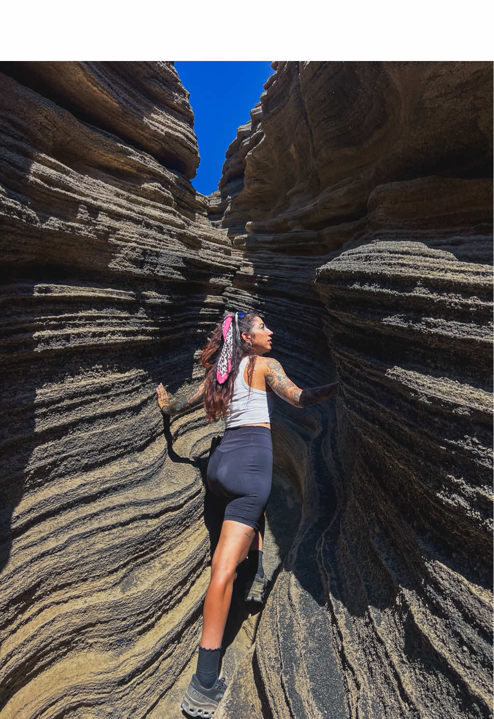 TikTok post by @anita_gonzale.z for HOVERAir. Caption reads: [...] y está en Lanzarote 🏝️ 🌋 @HOVERAir....