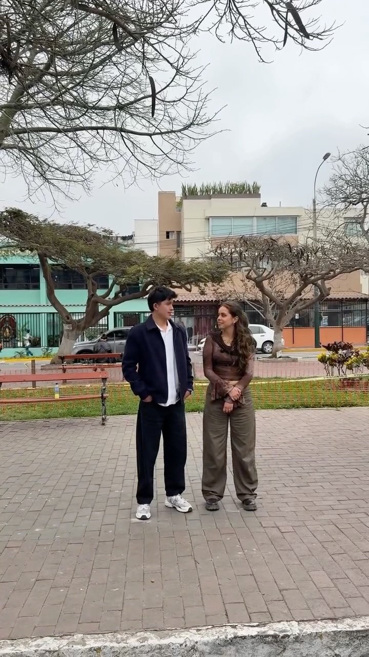 Instagram post by @dantecarranza for inDrive. Caption reads: InDrive, siempre a tiempo 🙃 @indrive.pe....