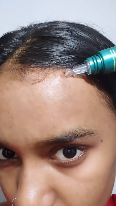 Instagram post by @skincareglow1111 for Conscious Chemist. Caption reads: [...] me first Then comment for link....