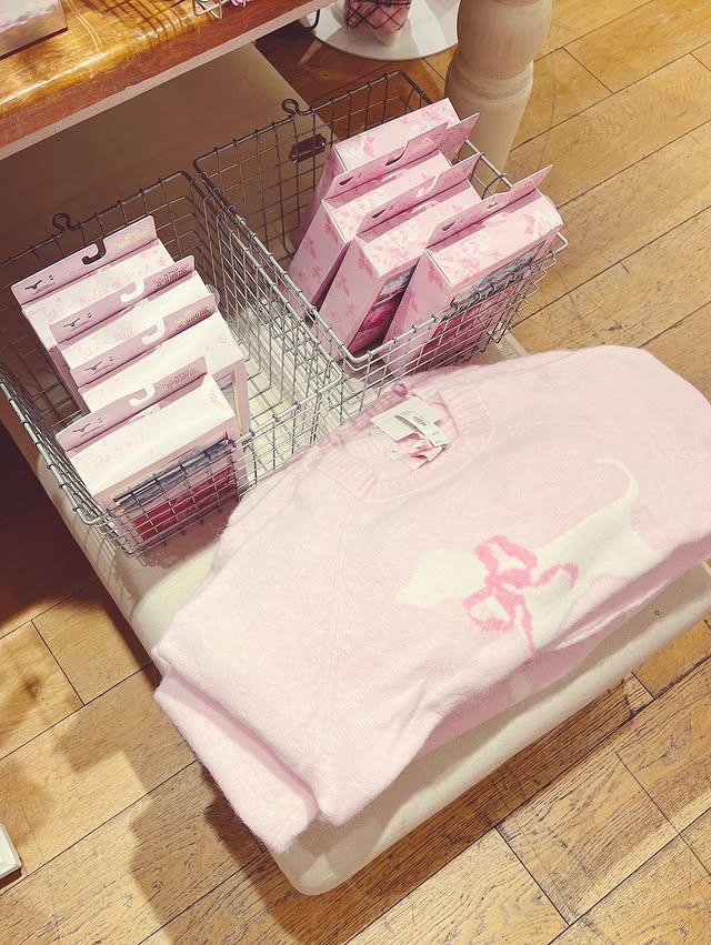 Instagram post by @xo.fatis for Victoria's Secret. Caption reads: get in cutie, we’re shopping like it’s 2014 🩰🎀....