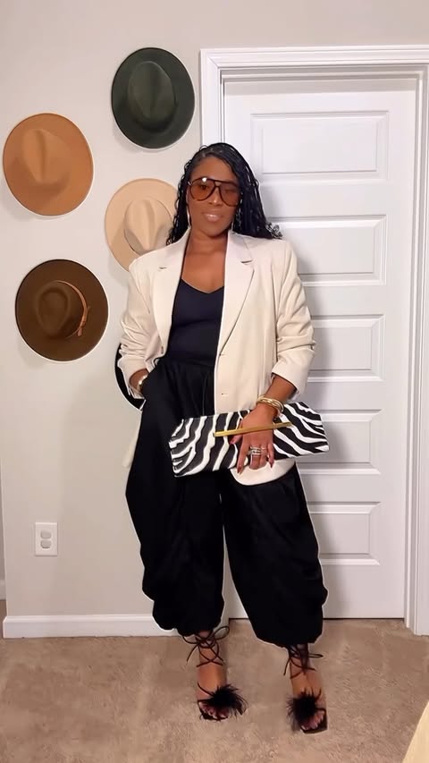 Instagram post by @lakeshialashelle for ShoeDazzle. Caption reads: Smell good, look great. #ootd #ootn....