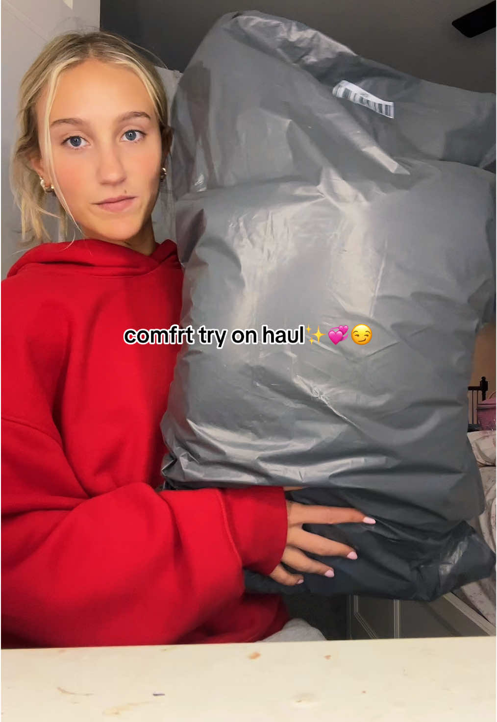 TikTok post by @crazychick1198 for Comfrt. Caption reads: use the link in my bio for 15% off your comfrt....