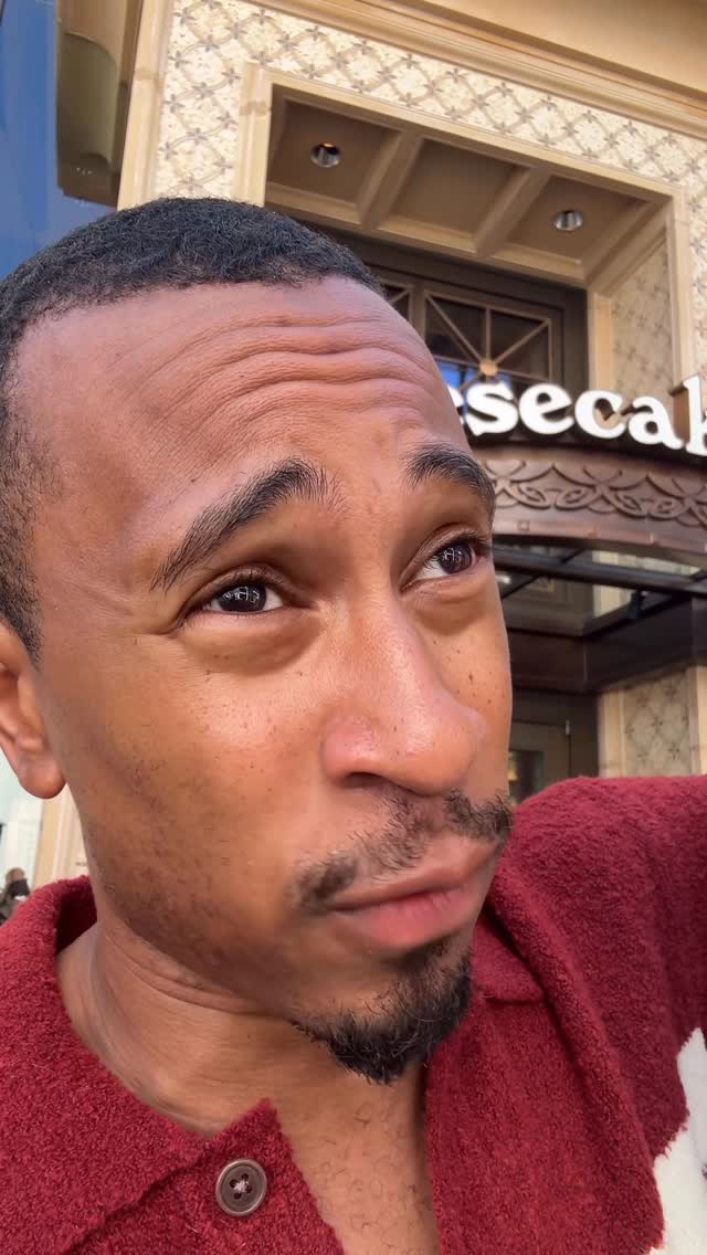 Instagram post by @thekalenallen for The Cheesecake Factory. Caption reads: Why didn’t anybody tell me Cheesecake Rewards®....