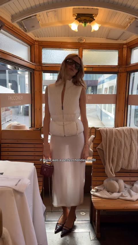 Instagram post by @itsjurgita for Falconeri. Caption reads: [...] the boxes: cozy, elegant, effortless....