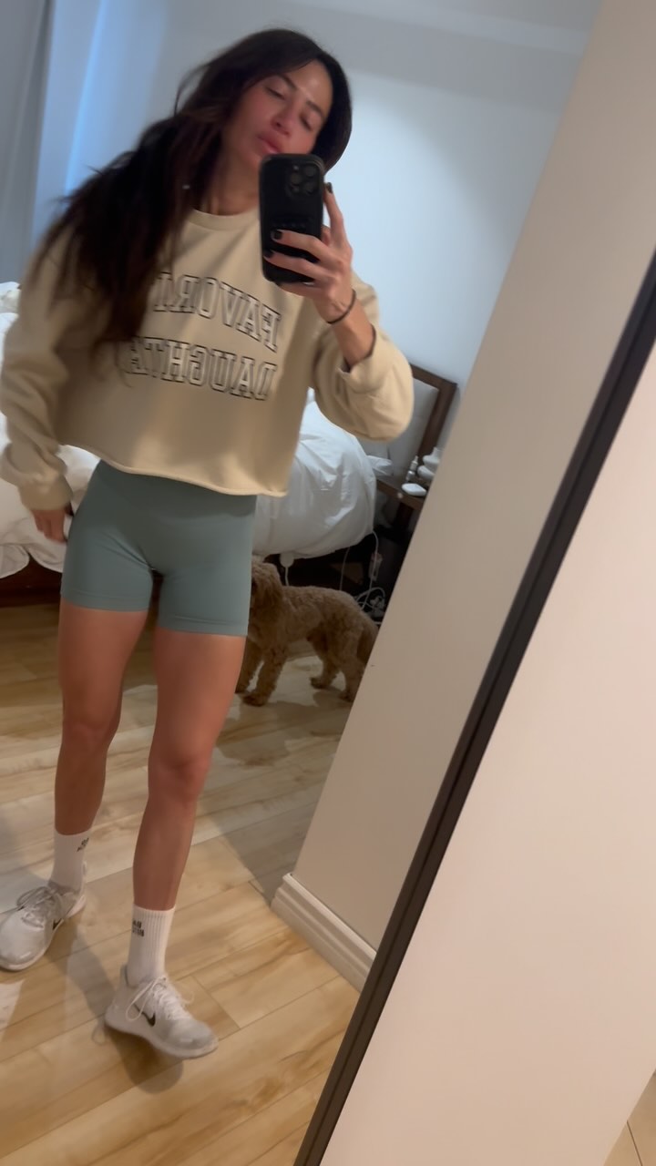 Instagram post by @jackierobertswellness for Favorite Daughter. Caption reads: GRWM styling my fave pump cover in the universe....