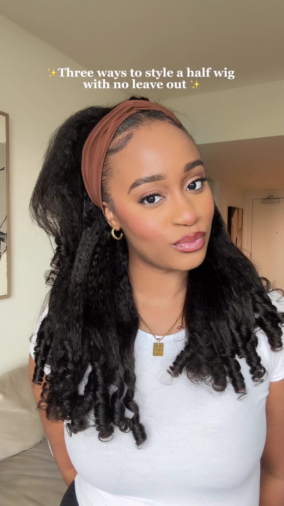 TikTok post by @dailydoseofshaz_ for OQHAIR. Caption reads: This half wig from @oqhairshop @OQHAIR is super....