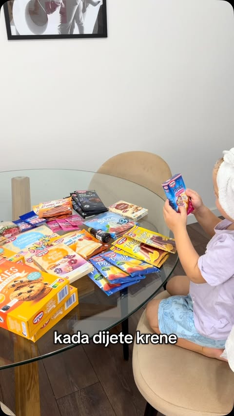 Instagram post by @martinalicanin for Dr. Oetker. Caption reads: radimo kolačiće @dr.oetker_hrvatska #droetker.