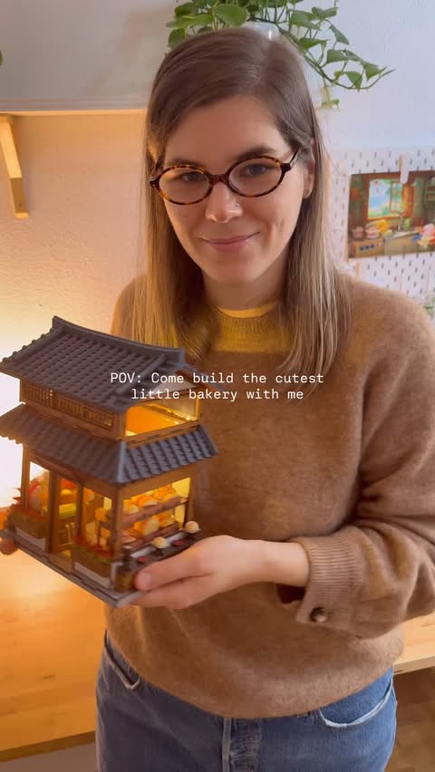 Instagram post by @mimistudio_art for byanavrin. Caption reads: [...] to build this cute bakery house from....