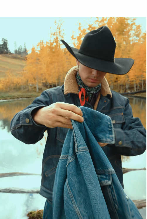 TikTok post by @whatacowboywears for Ely Cattleman. Caption reads: [...] one that’s lined like this one from @Ely....