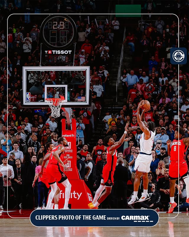 Instagram post by @laclippers for CarMax. Caption reads: [...] 📸 Photo of the Game driven by @carmax.