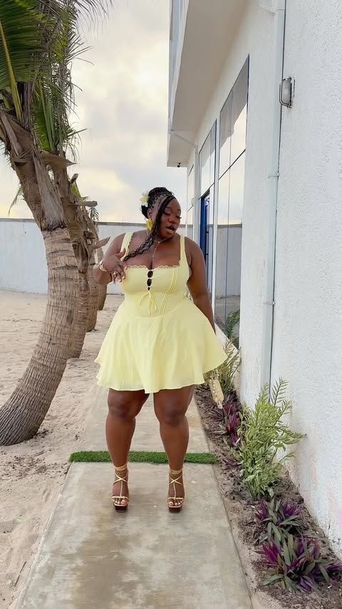 Instagram post by @tilda_harris for Fashion Nova Curve. Caption reads: Summer Dresses @FashionNovaCurve . . . -Truly....